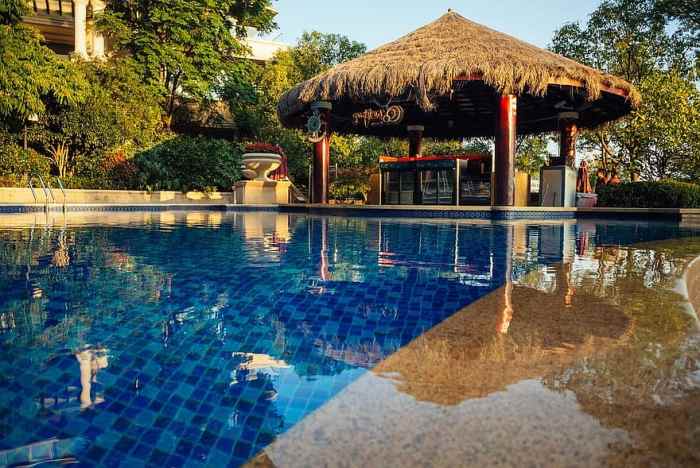 Hotels Offering Luxurious All-Suite Accommodations